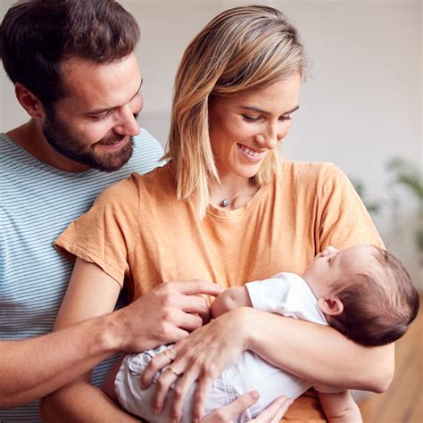 Questions to Ask Yourself Before Becoming a Surrogate