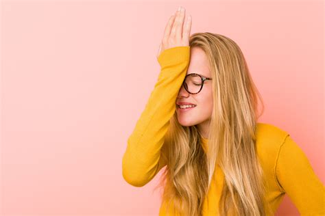 Should You Make Extra Payments on Student Loans?
