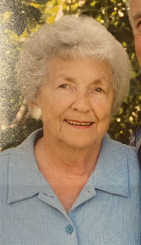 Joyce Lee Loewen - Voyage Funeral Homes Obituaries
