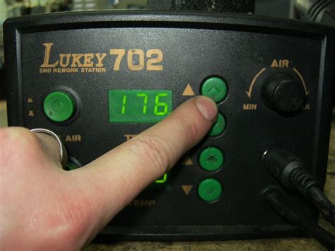 Паяльная станция Lukey 702 - Описание станции, применение, где купить