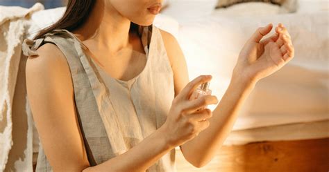 6 tricks to make your (natural) perfume last longer – Fargeot Natural ...