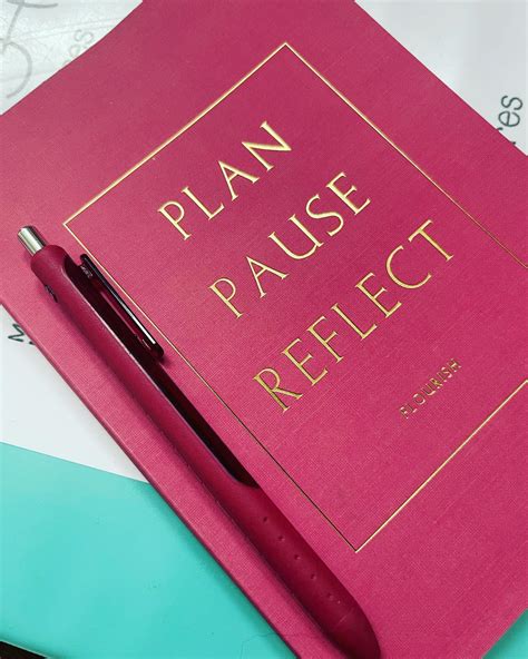 Silicon Beach Social added a new... - Silicon Beach Social