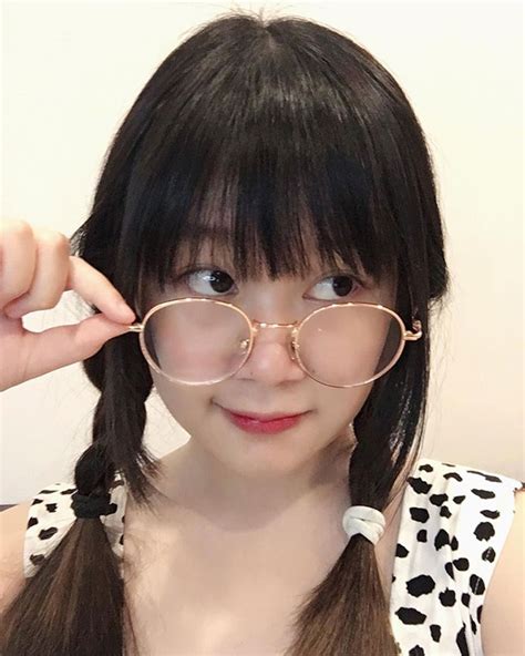 แจกวาร์ป น้องทราย Saizneko สาวฮอต ขาวโบ๊ะ สุดเอ็กซ์แห่ง Onlyfans