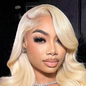 Tatiana Chanell - Age, Family, Bio | Famous Birthdays