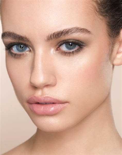 Profile Models on Twitter: "The amazing Elle Trowbridge.#beauty #