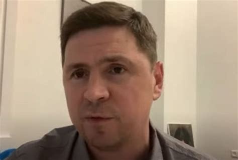 Подоляк заявив, що насправді означають вибухи біля Джанкоя – Українці ...