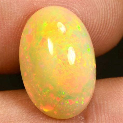 Белый опал 7.05 Ct | Опалы, Белый опал, Опал