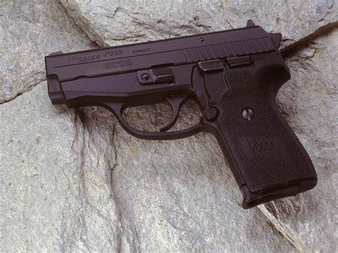 Banco de imágenes: Fotografías de armas parte II (20 imágenes de uso libre)