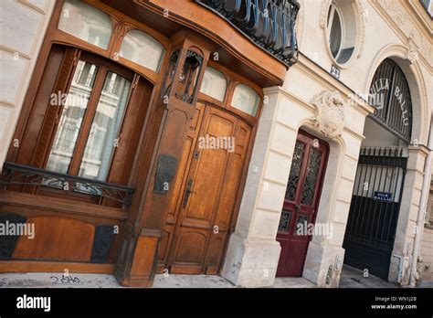 Paris, Villa Ballu Stock Photo - Alamy