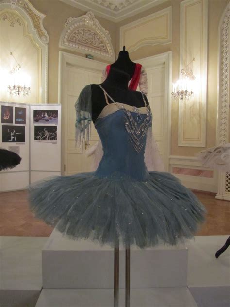 Bolchoi theatre - costume exhibition - Moscow | Ballet costumes, Ballet ...