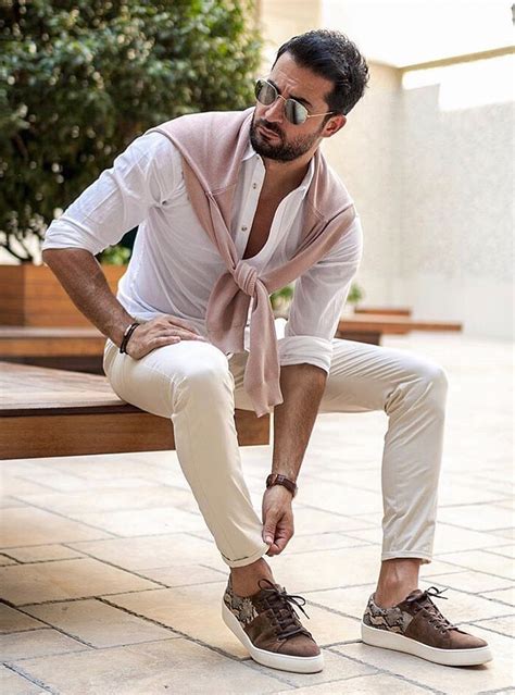 Old Money Style for Men & Outfit Ideas - Suits Expert