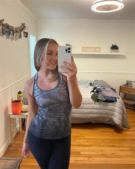 kendall pounders (@kendall.pounders.closet) • Instagram photos and videos