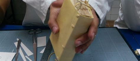 vellum limp binding   conservable