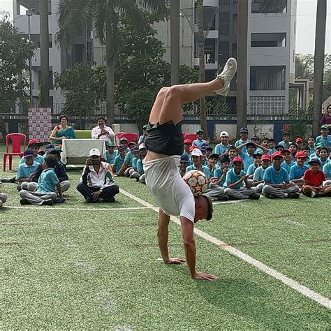 International Freestyle Football Workshops | Jamie Knight