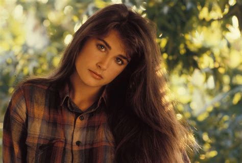 Download Hollywood Actress Demi Moore Young Still Shot Wallpaper ...
