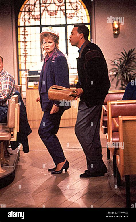 DESIGNING WOMEN, Jean Smart, Meshach Taylor, 1986-93 Stock Photo - Alamy