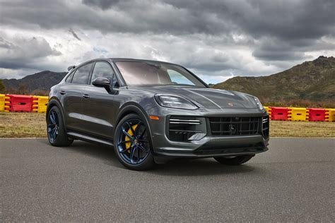 2024 Porsche Cayenne: Overhauled SUV flagship revealed | CarExpert
