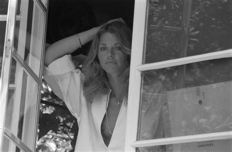 Lindsay Wagner in Benjamin Auger Photoshoot (1978) : r/vgb