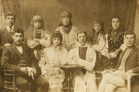 Українське коріння відомих людей • Ukraїner