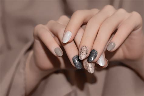 Nail Art : Définition, matériel nécessaire et méthodes | Beauty-Tech