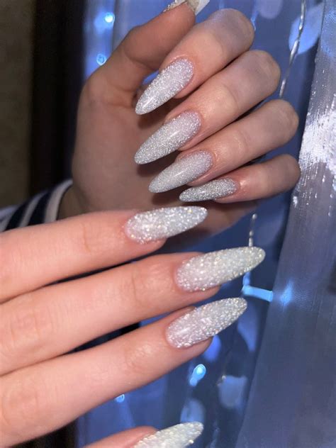Пин от пользователя Sabrina Souza на доске Nails | Кольцо на ноготь ...