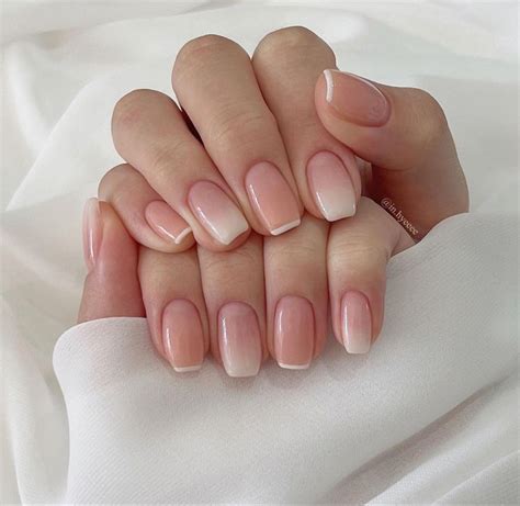 Pin by Оля Горячева on Маникюр | Subtle nails, Cute gel nails, French ...