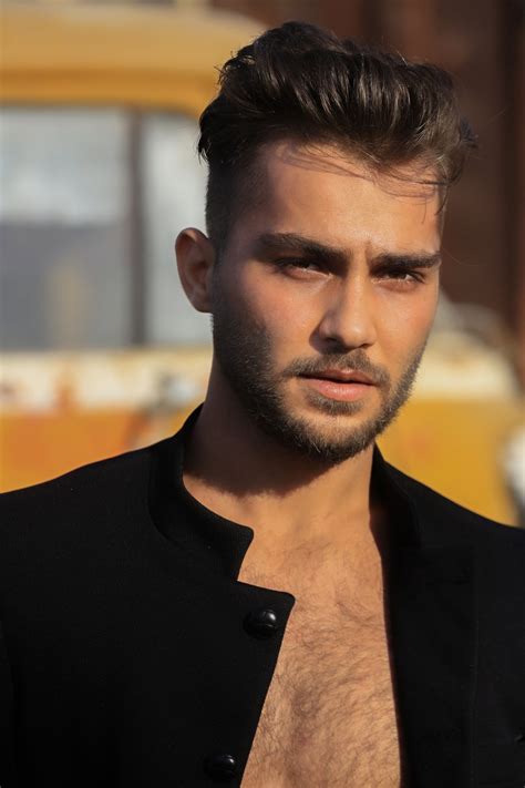 Hani, Syrian Male escort in Regina