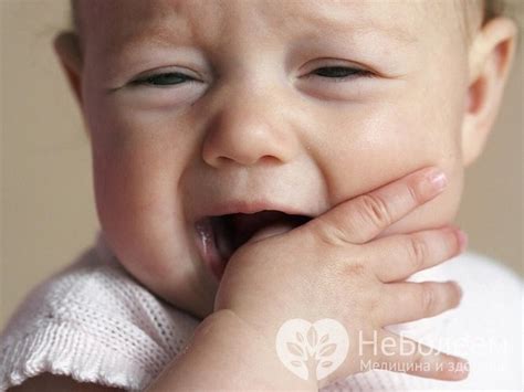 Кашель при прорезывании зубов у детей до года: чем лечить, отзывы