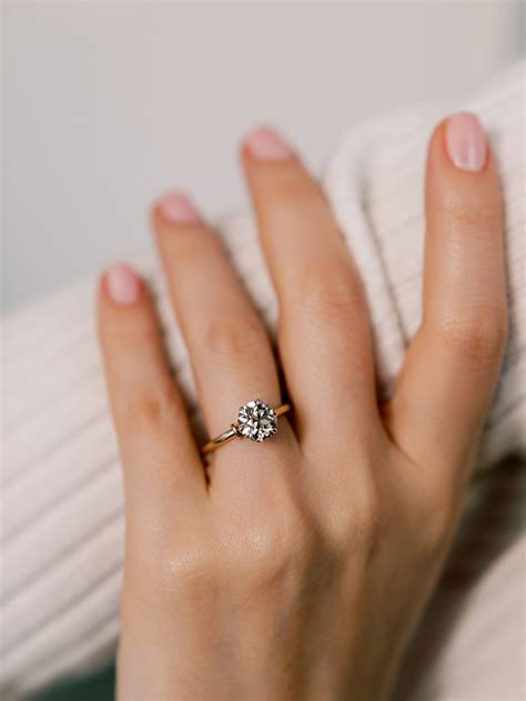 gold diamond ring  finger