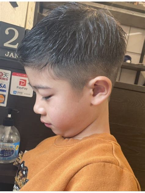「小学生男子ヘア」のアイデア 29 件【2025】 | 子供 髪型 男の子, キッズヘアスタイル 男の子, 子供のヘアカット