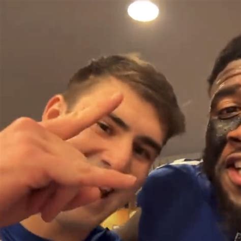 Giants' Jihad Ward recaps wild locker room celebrations after win