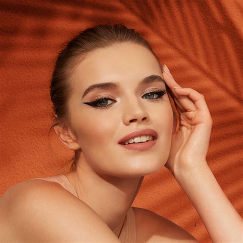 Invisible Cover Hd Foundation | Flormar