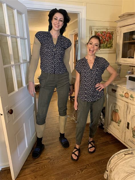 Tatiana Maslany with her 6 foot 5 on-set She-Hulk reference. You're