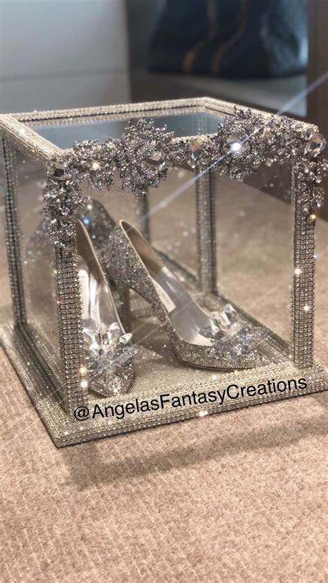 Quinceanera Shoes in Silver | Quince Decorations Ideas