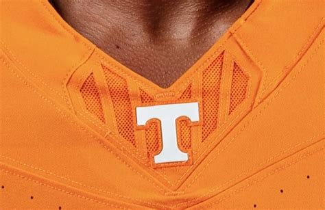 Tennessee Reveals Slight Uniform Tweaks for Classic Orange Jersey ...