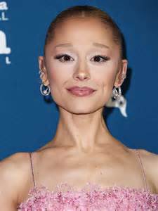 Concern Grows As Insiders Reveal Why Ariana Grande Is Shedding Pounds