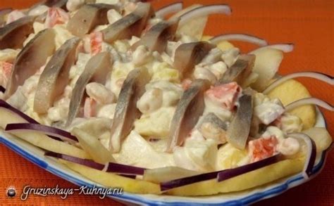 Обалденный салат Венеция с селедкой и яблоком - гости просили рецепт!