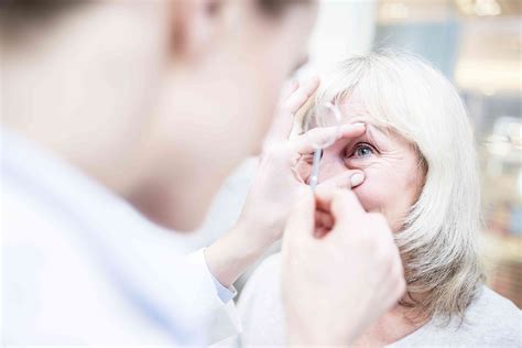 Ocular Sarcoidosis: Symptoms, Causes, and Diagnosis