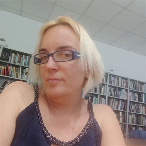 Anamarija Marinovic (@fortressbesidethesea) on Threads