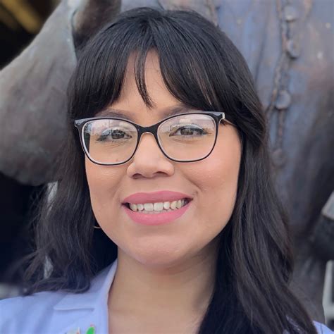 Cassandra Cruz's Instagram, Twitter & Facebook on IDCrawl