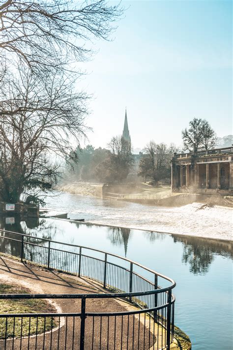 Went to Bath UK, got up before the tourists and snapped this : r/travel