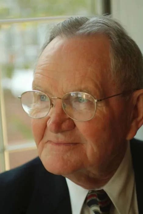 Ray Smith | radio NWTN
