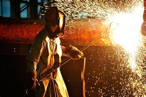 Люди труда на монетах. 10 рублей 2020 года «Металлург»