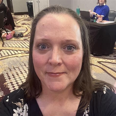 Amy Reynolds, Mary Kay Independent Beauty Consultant | Des Moines IA