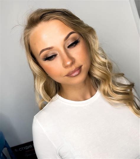 Макияж | Hair styles, Long hair styles, Beauty