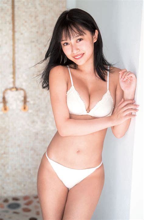 【水着画像】新たなスターが誕生wwwwwwww永瀬ひな、いきなりヤンジャンで雑誌初グラビア！！可愛くてスタイルも良い逸材！！ : もきゅ速 ...