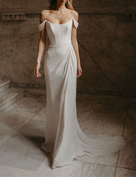 Holst - Lovely Bride