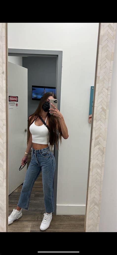 http://www.anllelasagra.co : u/anllelasagra