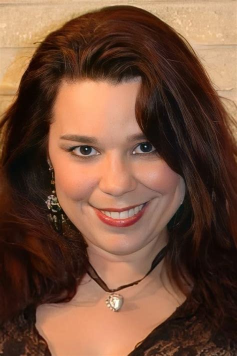 Amy Lynn Best - About - Entertainment.ie