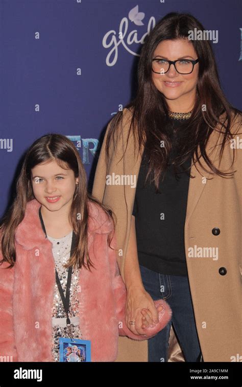 Los Angeles, USA. 07th Nov, 2019. Tiffani Thiessen, Harper Renn Smith ...